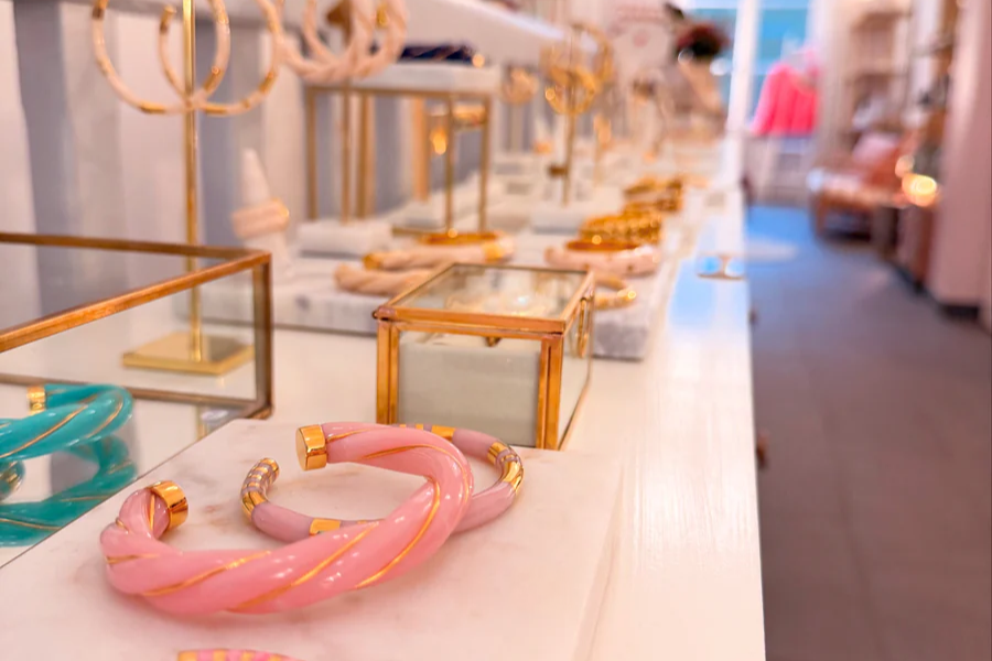 Mona Geneva Concept Store Genève