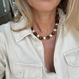 Collier boules or et œil de tigre